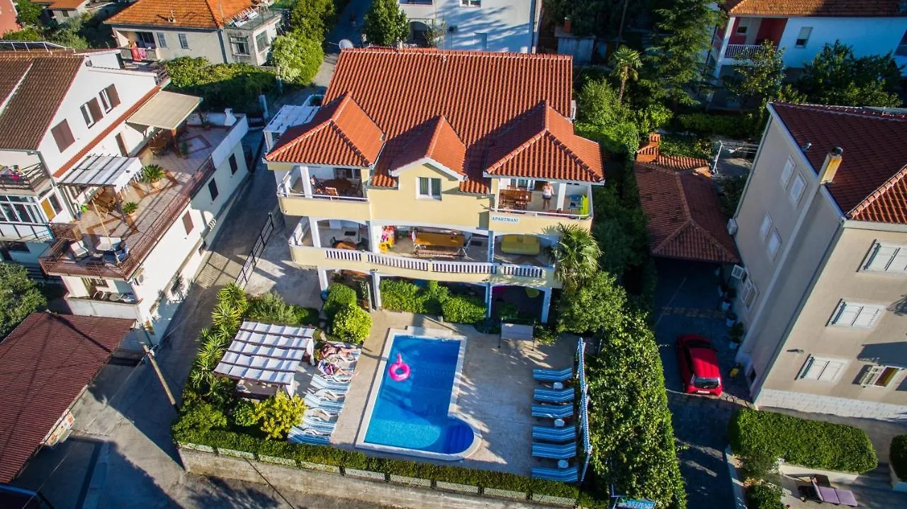 Apartments Kasalo Trogir Kroatien