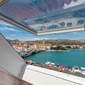 Gostinjska kuća Providenca, Trogir