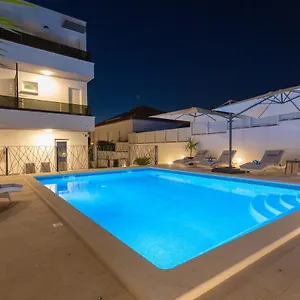 Fortis 4*, Trogir Kroatien